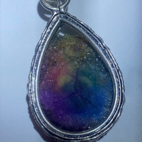 Solar Quartz Druzy With Black Cord A solar quartz druzy is a dyed slice of a sta - Picture 4 of 4
